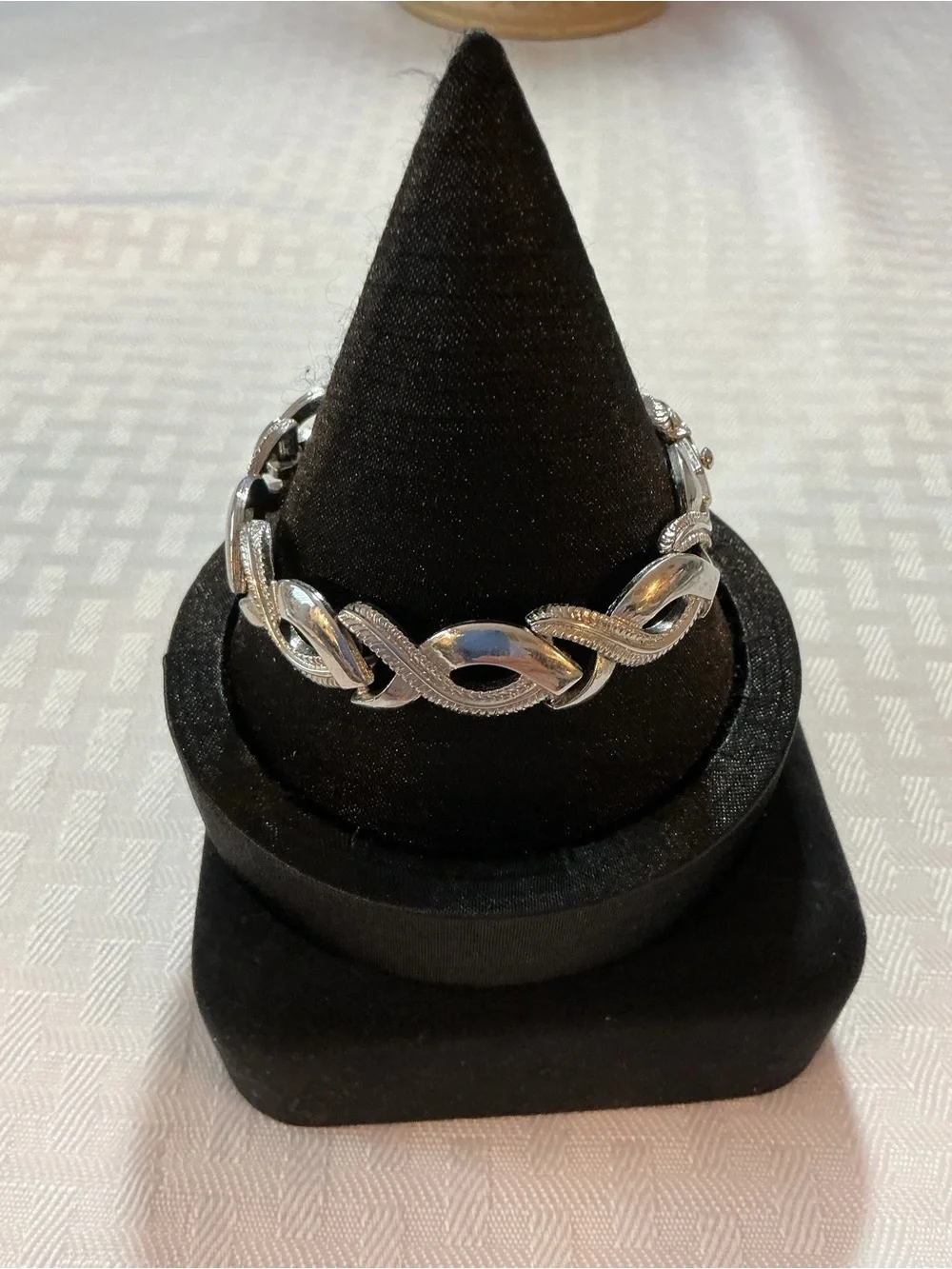 Monet Vintage Silver-Tone Twisted Infinity Link Bracelet